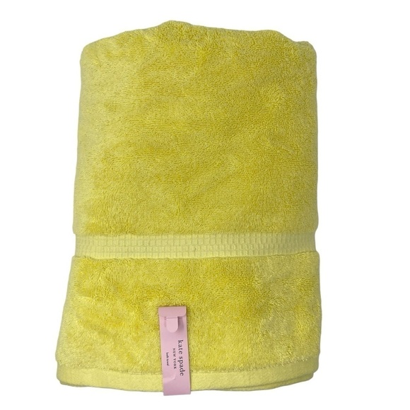 Kate Spade Goldfinch yellow Bath Towel NWT - Picture 1 of 6